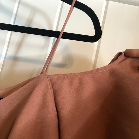 Peach Romper - Picture 4 of 7